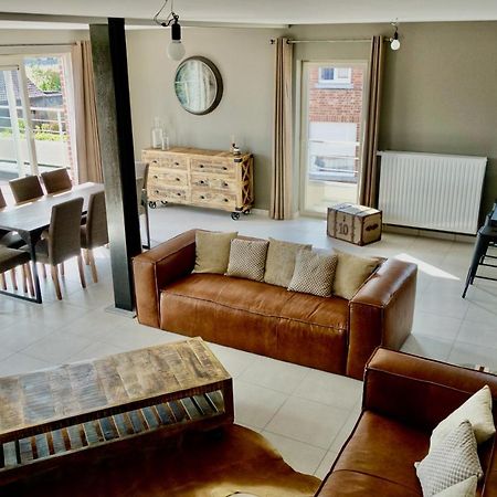 Loft En Duplex Avec Terrasse 3 Chambres Proche Pairi Daiza Монс Экстерьер фото