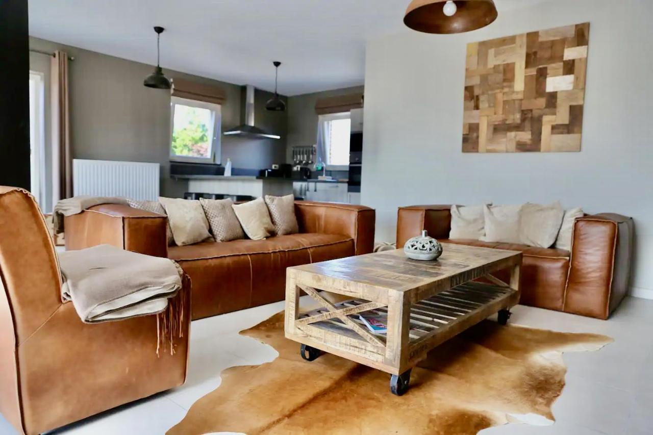 Loft En Duplex Avec Terrasse 3 Chambres Proche Pairi Daiza Монс Экстерьер фото